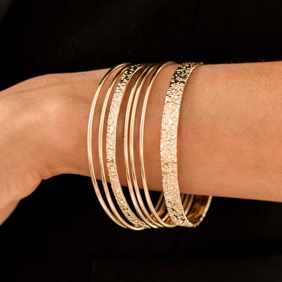 NWT!! Paparazzi Fashion Fix 4pc Set - Magnificent Musings - Picture 8 of 11